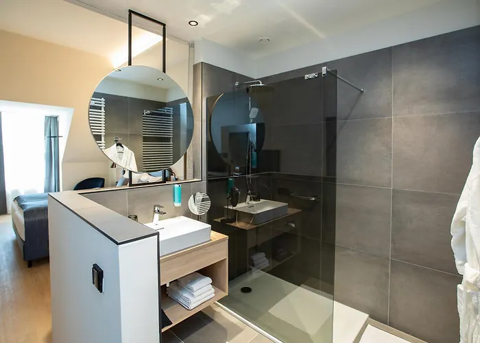 Boehlerstern Hotel 4*