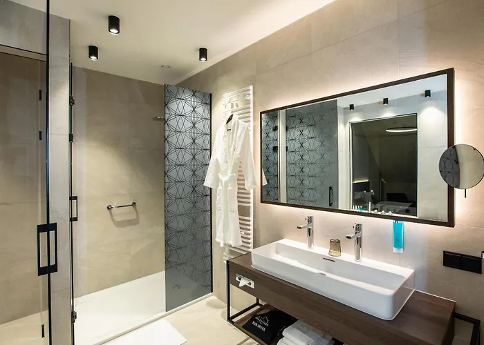 Boehlerstern Hotel 4*