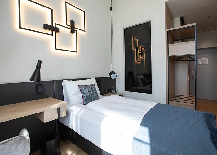 Boehlerstern Hotel 4*